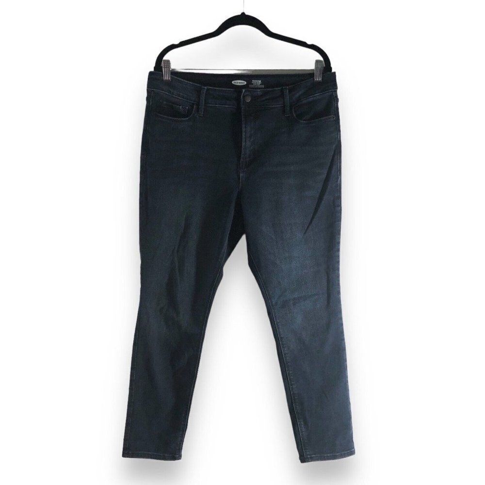 Old Navy Sz 14 Short Rockstar Super Skinny Jeans High Rise Secret Smooth Pockets